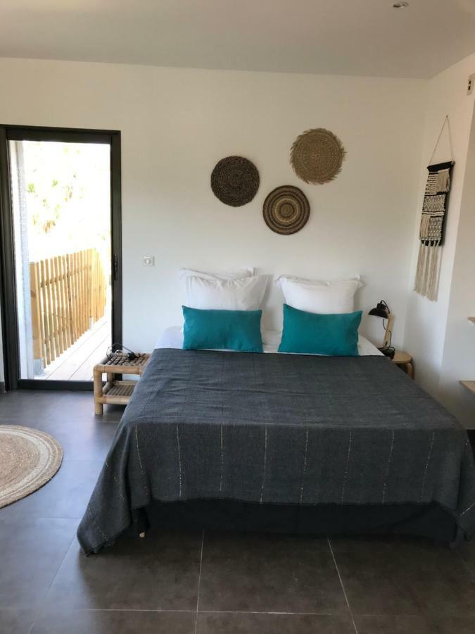 Villa Le Sud Appartements Кассі Екстер'єр фото